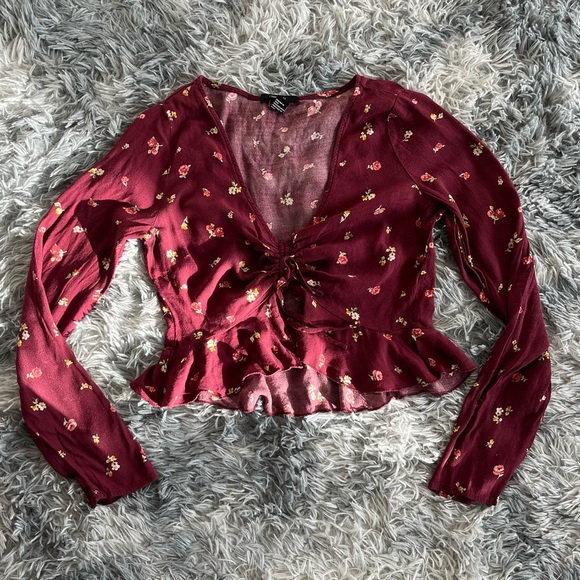 Forever 21 Cranberry Floral Patterned Long Sleeve Crop Top with Front Tie-Size M - Picture 1 of 6